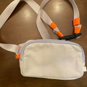Lululemon Mini Belt Bag in Vapor